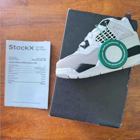 Jordan 4 Retro 4C - Picture 4 of 4